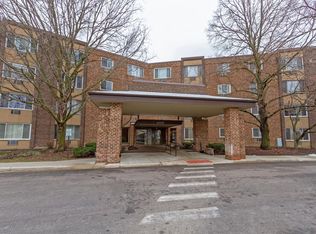 1375 Rebecca Dr APT 303, Hoffman Estates, IL 60169