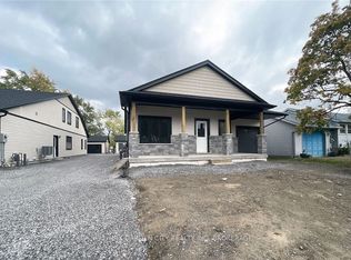 13 Valley Rd #4, Saint Catharines, ON L2S 1Y7