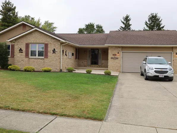 1906 Heritage Dr, Celina, OH 45822