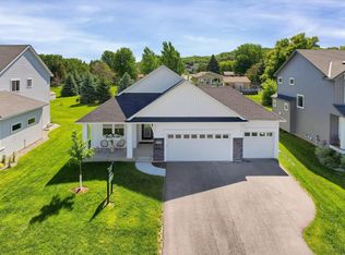 7417 Waverly Ave, Shakopee, MN 55379