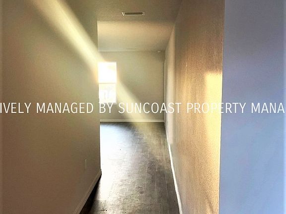 4th image of 1318 Tara Ln