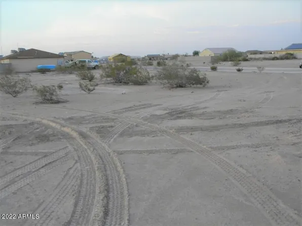 16048 S Moon Valley Rd, Arizona City, AZ 85123