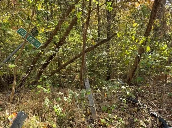 29 Felton Rd, Memphis, TN 38128