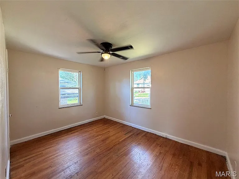 5721 Acme Ave — Photo 9