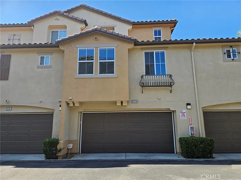 12538 Tavira Ln — Photo 38