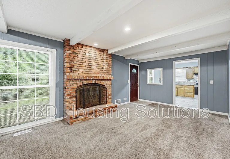 12812 Bristol Ave — Photo 4