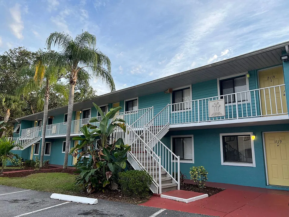 2777 N Poinciana Blvd #2120
