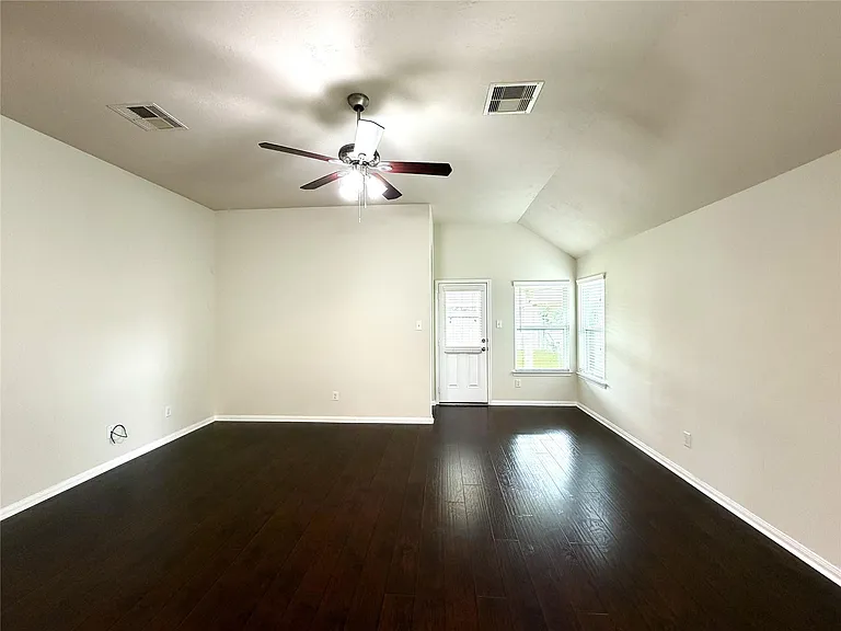 3514 Lilac Ranch Dr — Photo 6