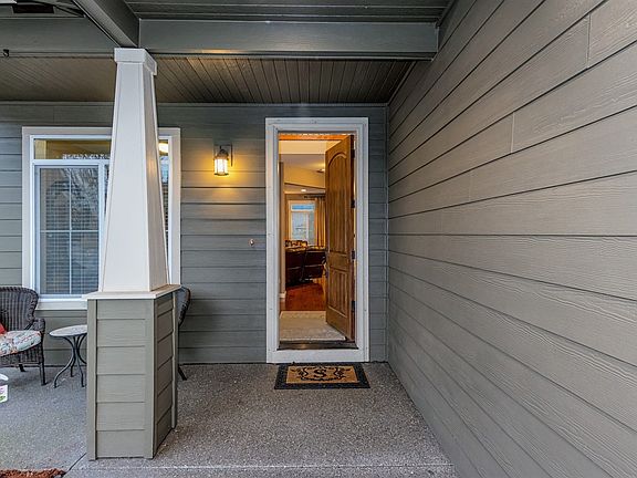 2nd image of 9715 NE 160th Ave