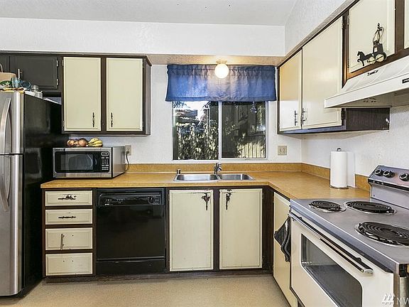 All Appliances Stay!