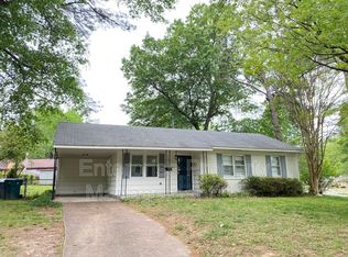 1215 Mount Moriah Rd, Memphis, TN 38117