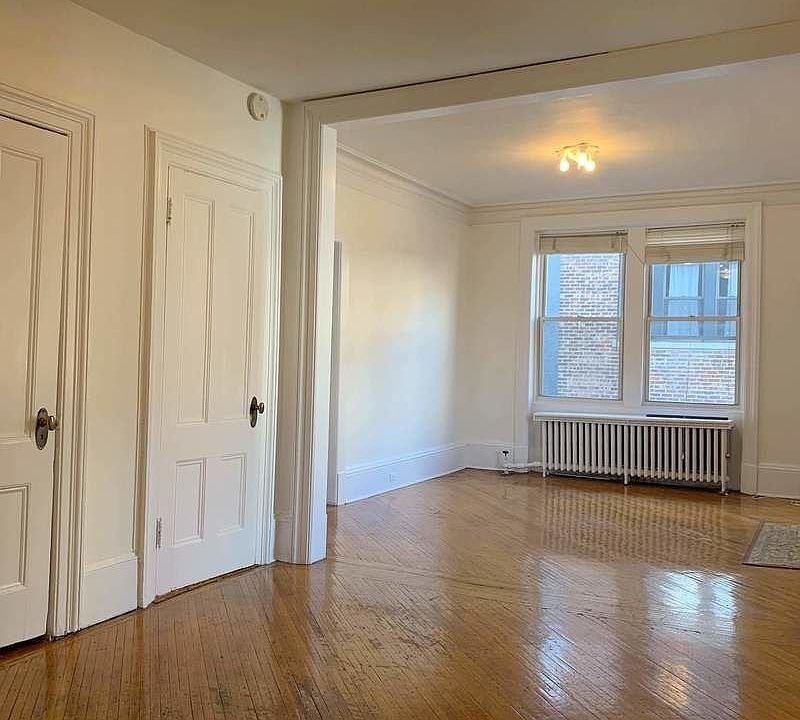 1st image of 119 Montague St APT 10