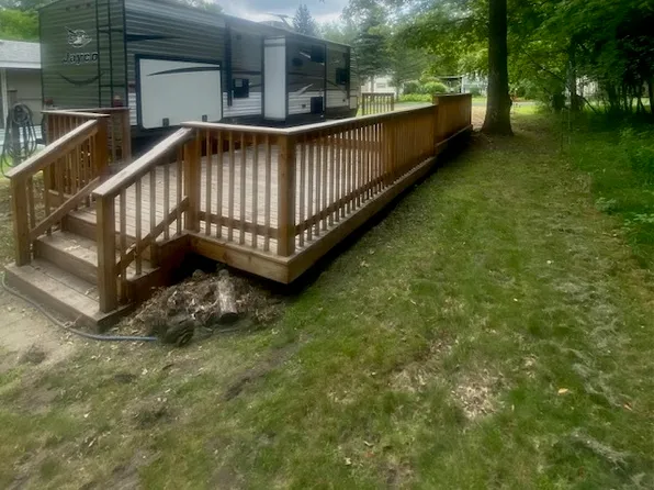 27/87 Woodhaven Dr E, Sublette, IL 61367