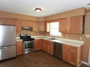 318 Bluebell Ct, Exeter, PA 18643