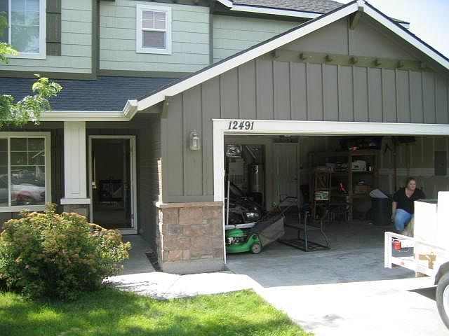 2nd image of 12491 W Tahiti St