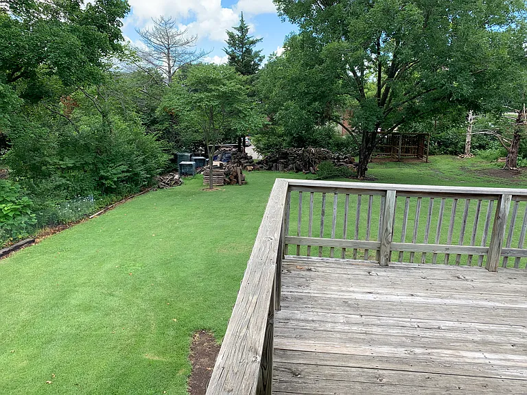 2212 Cedar Acres Dr — Photo 22