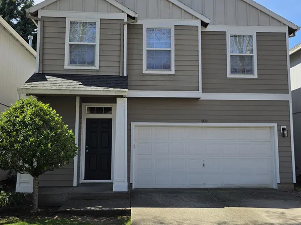 303 NE Natalie St, Hillsboro, OR 97124
