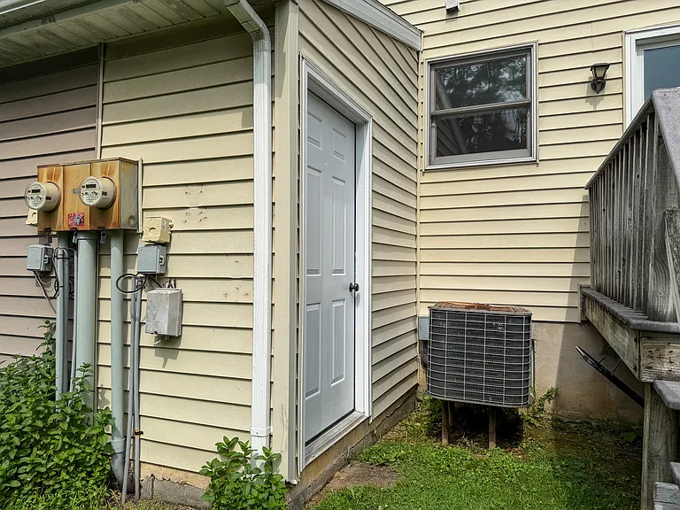 28 Pheasant Ln — Photo 27