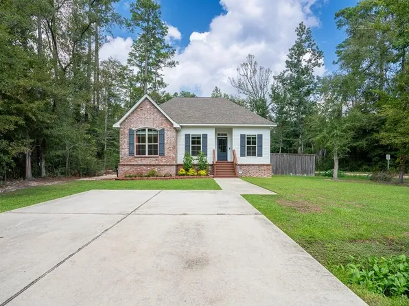 30041 Copper St, Lacombe, LA 70445