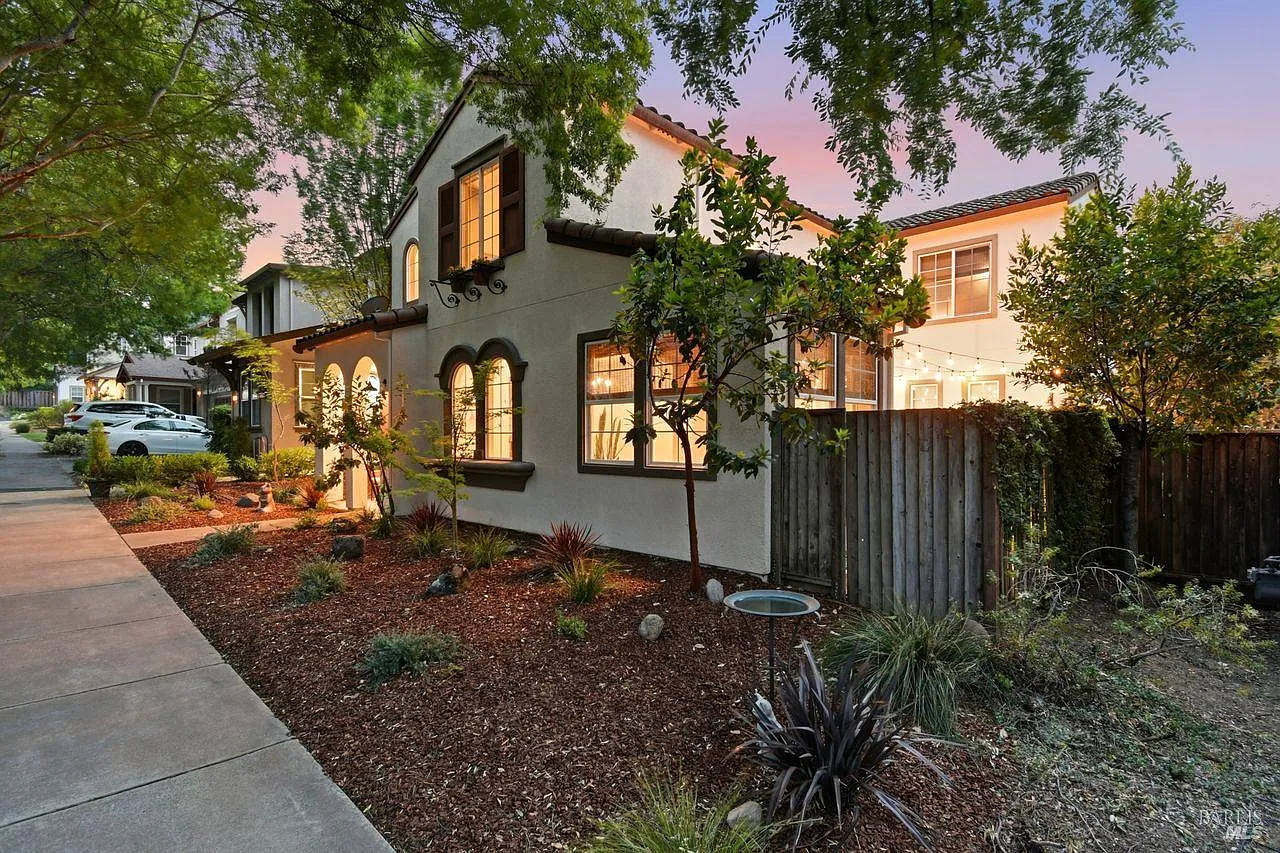 2151 Linwood Avenue - Photo 8