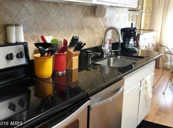 2nd image of 420 Girard St APT 104