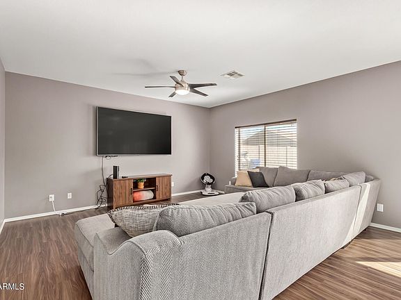 5th image of 13009 W Crocus Dr