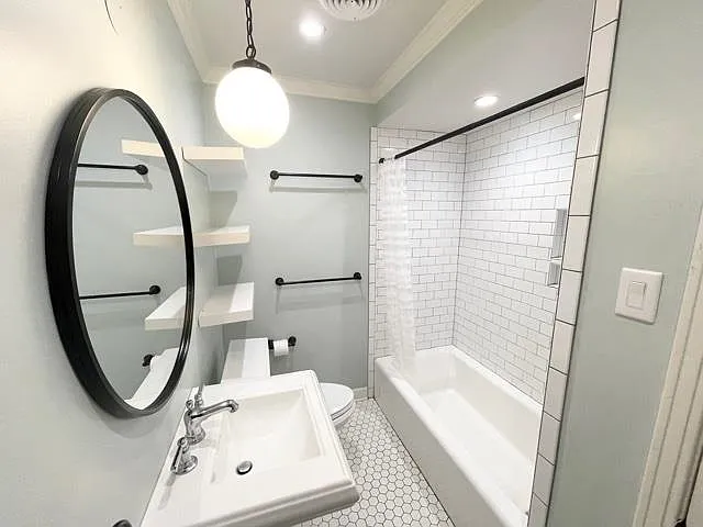 309 Fernway Cv — Photo 11