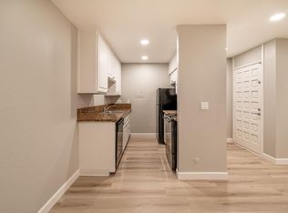 2712 E Street, Sacramento, CA 95816