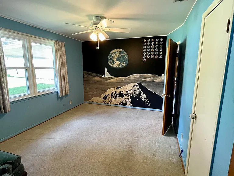 415 Harolds Dr NW — Photo 16