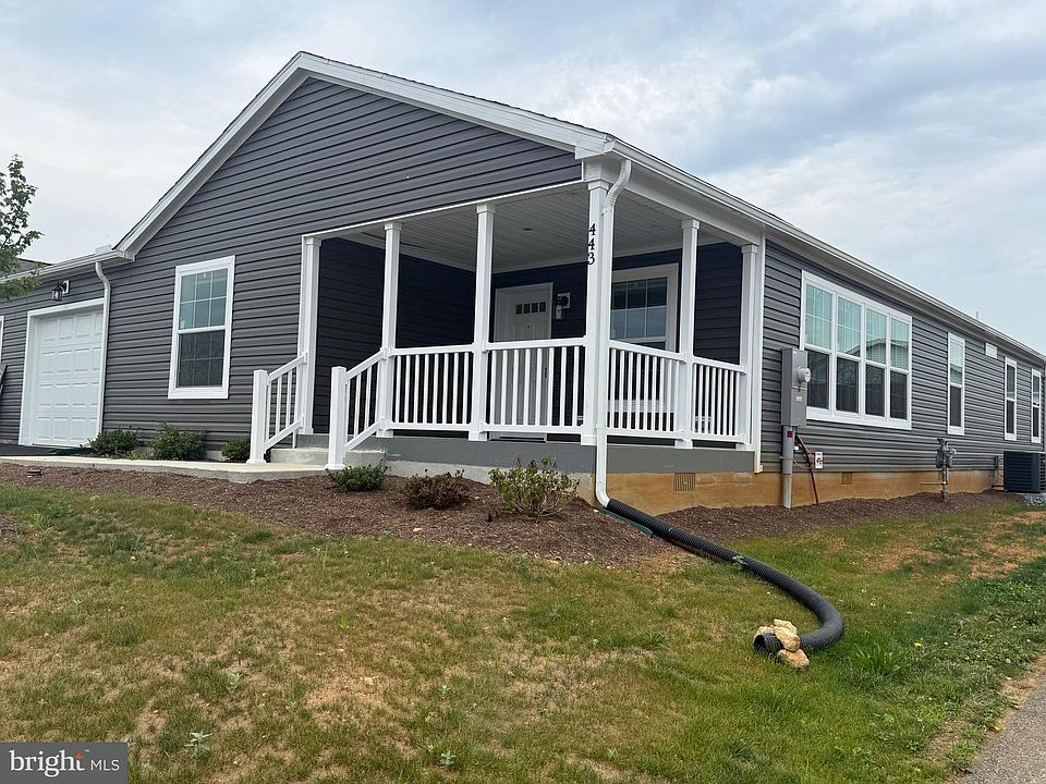 1st image of 443 Eastwood Ln