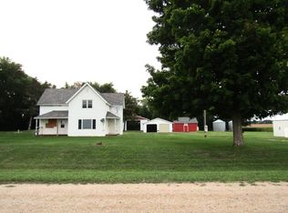 12075 40th St NW, Milan, MN 56262