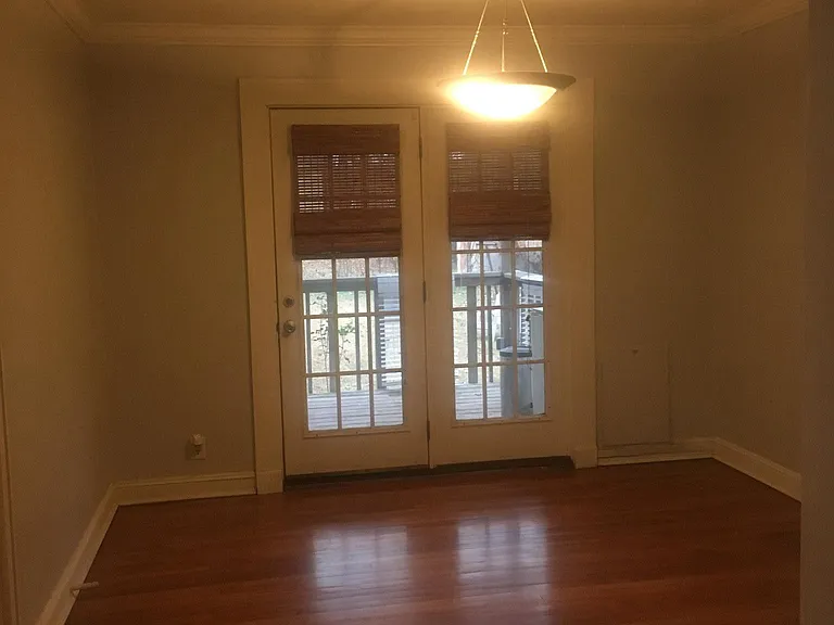 256 Pennsylvania Ave — Photo 5