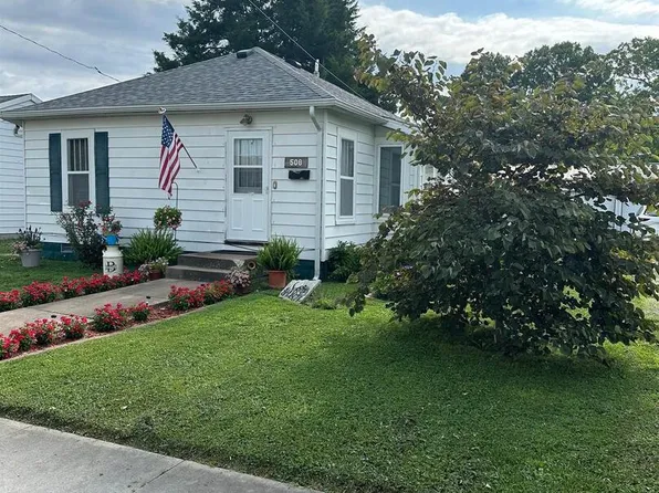 508 S Mason St, Pinckneyville, IL 62274