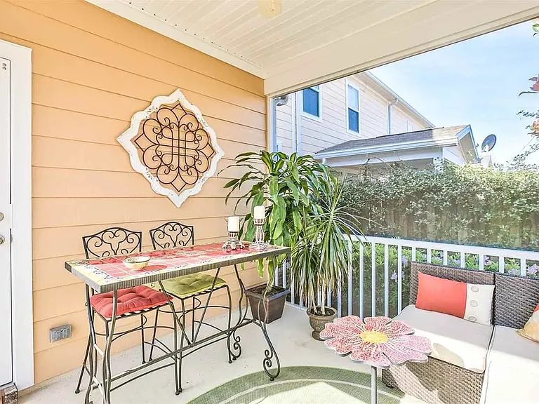 3950 Shumard Oak Blvd — Photo 14