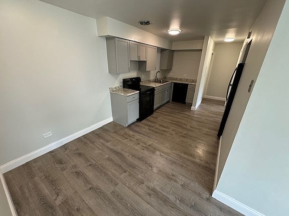 4th image of 515-519 S Milwaukee Ave #11571794