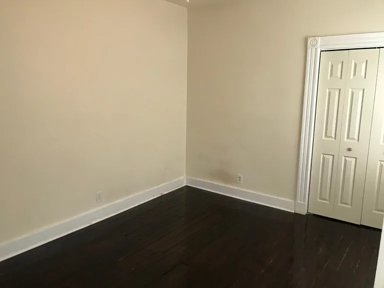 3102 E Marshall St — Photo 17