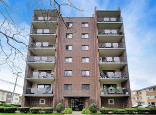 1491 Ashland Ave APT 7NW, Des Plaines, IL 60016