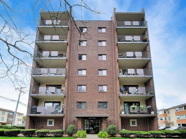 1491 Ashland Ave APT 7NW, Des Plaines, IL 60016