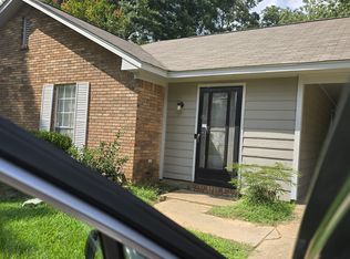 5318 Wynndyke Rd, Jackson, MS 39209