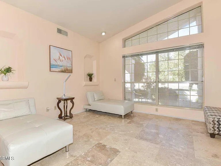 5237 N 106th Ave — Photo 35