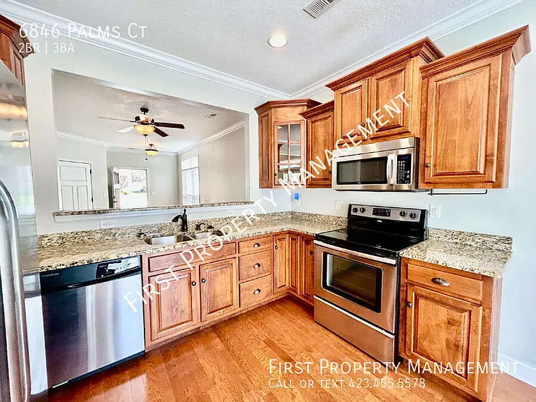 6846 Palms Ct — Photo 10