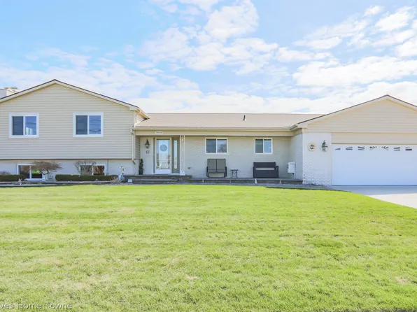 38168 Mast St, Harrison Township, MI 48045