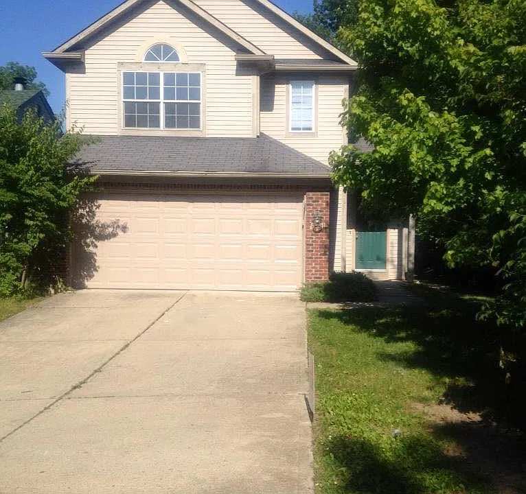 5215 Pin Oak Dr