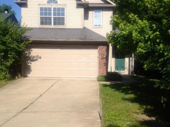 5215 Pin Oak Dr, Indianapolis, IN 46254