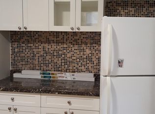 1816 Yates Ave #1, Bronx, NY 10461