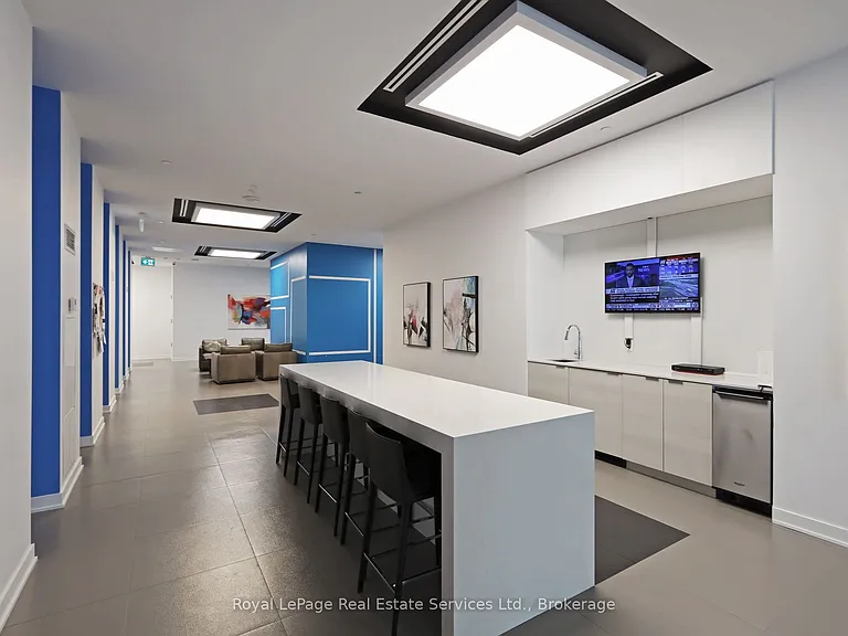 99 Broadway Ave S #2107 — Photo 28