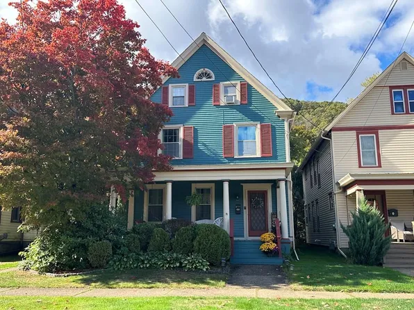 607 Liberty St, Franklin, PA 16323