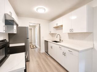 17109 NE 45th St APT 36, Redmond, WA 98052