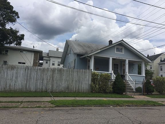 2nd image of 137 E 19th St