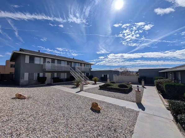 Two Bedroom Apartment For Rent, 18989 Allegheny Rd APT 10, Apple Valley, CA 92307